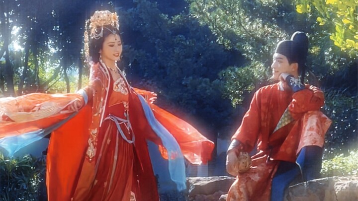 Tolong‼ ️Foto-foto pernikahanku membuatku membayangkan beberapa serial TV😍