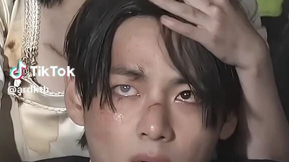 ANG GANDA NG MUSIC NA'TO ANONG MUSIC TO? PLEASE COMMENT AND FOLLOW ME 🤍🤗