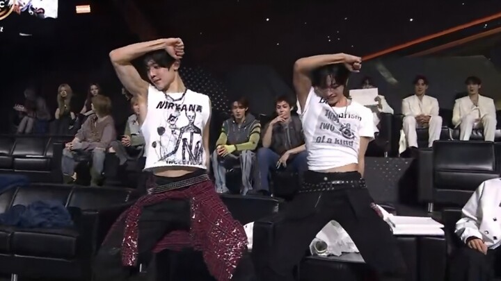 NCT WISH “Elevator to Space + ROAR + First Snow” Golden Disc Awards Dance Challenge 260110