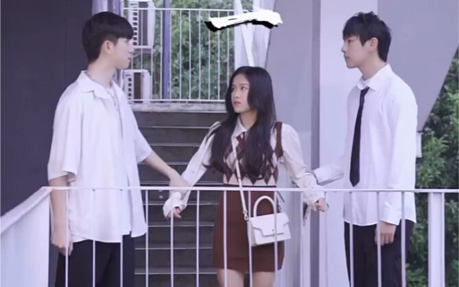 Tolong aku, jangan-jangan aku memang jadi tokoh utama cewek manis ala drama idol Mary Sue?