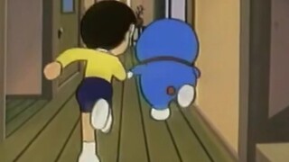 "Kisah Hantu Aturan" Doraemon: Melarikan Diri