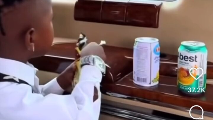 Bro, there's also a deluxe manual.