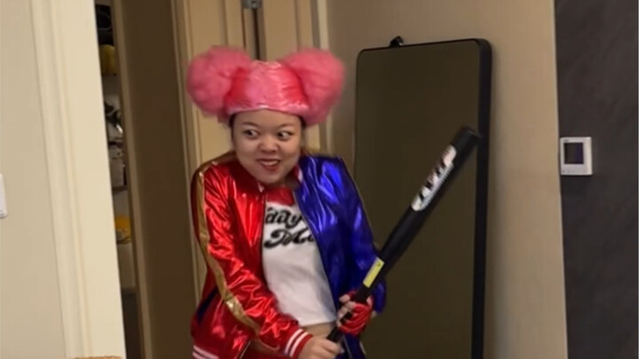 Tặng chị em trải nghiệm hộp quà tóc giả bí ẩn