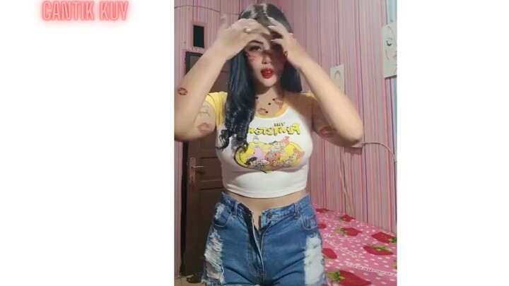 #padahariini #jandacantik #cewekpulen #biduancantik #jandakesepian