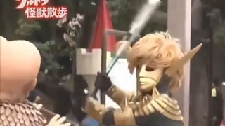 轻 轻 敲 醒 沉 睡 的 心 灵