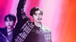 【เหยียนสวี่เจีย】เต้นรวมเพลงธีมรายการแคมป์สร้างสรรค์กลางคืนแบบสองชุด