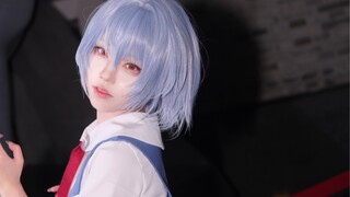 รอยยิ้มเป็นสิ่งที่หลอกลวง ความจริงเป็นสิ่งที่เจ็บปวด - Ayanami Rei cos