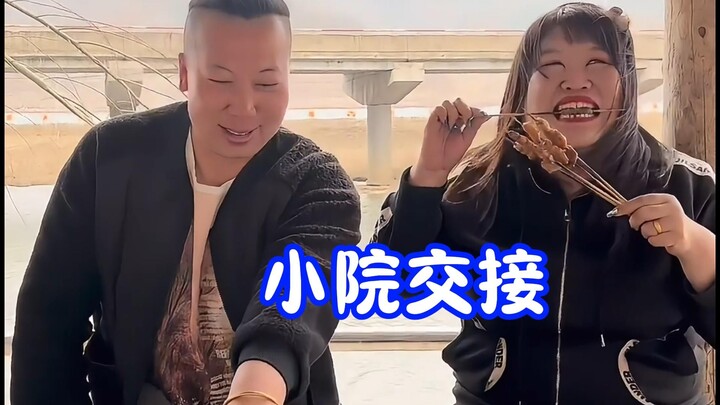 Lão Khuý lại không vui rồi! Hỏm Há nhị tướng thì phải định mức lương thế nào? Tay trong tay ngoài đề