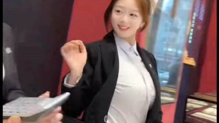 Everyone on the internet is learning to dance in Handan