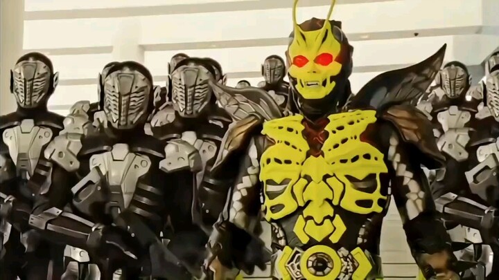 "Kamen Rider VS Alien Rider" Mana yang lebih tampan!