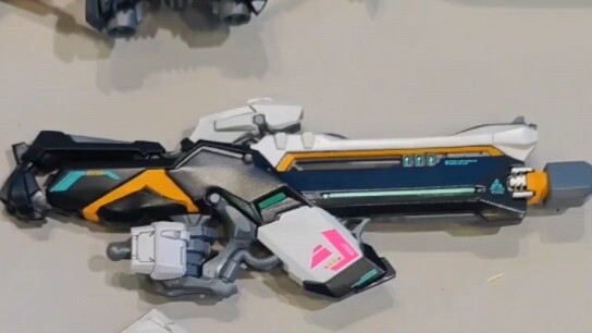 Thunder Manta Ray revealed! Guess the price!