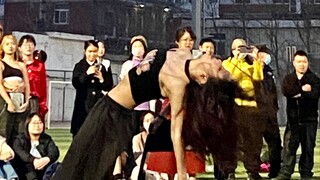 终于在操场跳高跟鞋！【trampoline 央财】