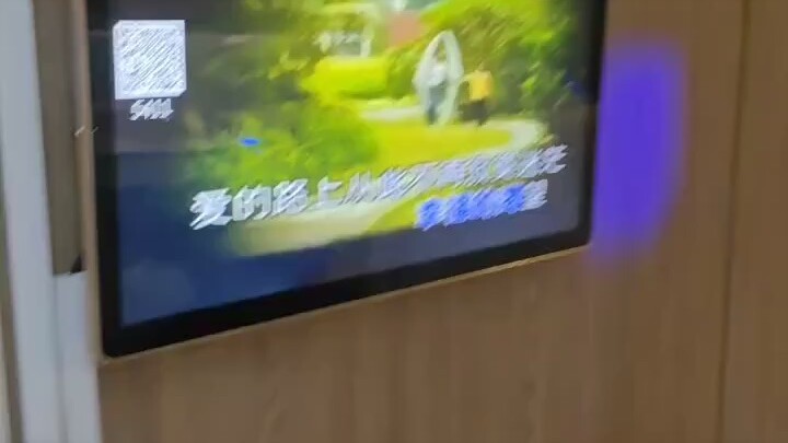 人心温暖，得道多助，路自宽行。这样的人，命运当然会好。