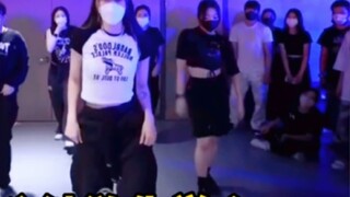 【Ilusi】- Versi koreografer Badalee, apakah ada yang tidak tahu cara menari?