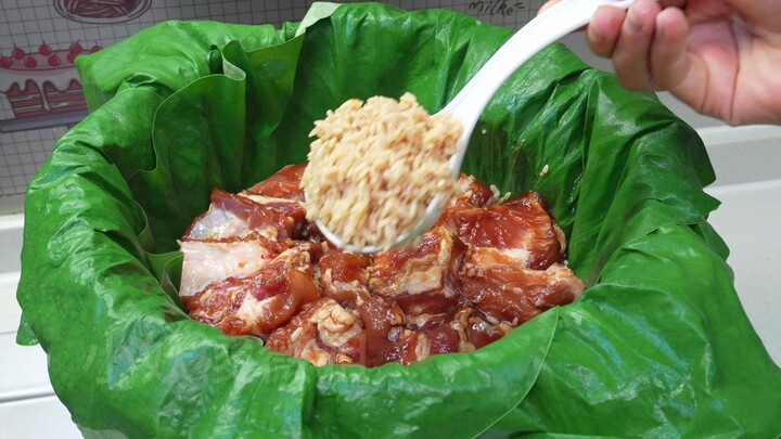 Ayam Ketan Iga Daun Teratai Khas Guangdong, iga segar dan harum, ketan lembut dan pulen, sungguh men