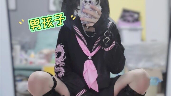 Aku selalu cinta seragam sailor!!!