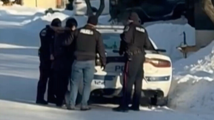 นักศึกษาจีนในแคนาดาทำระเบิด ลอบเข้าห้องปฏิบัติการเคมีเพื่อขโมยวัตถุดิบ