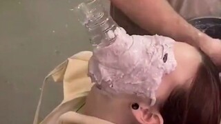 像极了出去鬼混的你