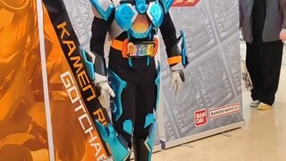 因BGM放错而手忙脚乱的男高真的很萌