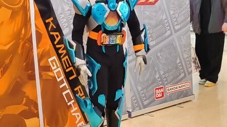 因BGM放错而手忙脚乱的男高真的很萌