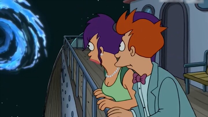 Futurama: Cô gái bị người ngoài hành tinh quyến rũ và thả mình vào không gian, trong khi chàng trai 