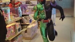 Pertemuan Kamen Rider W Shanghai telah tiba!