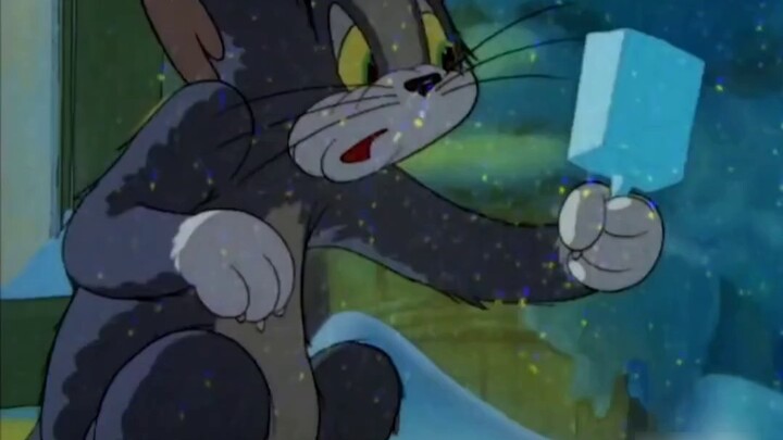 When I was a kid, I didn’t even know that cats and mice could be so loving.
