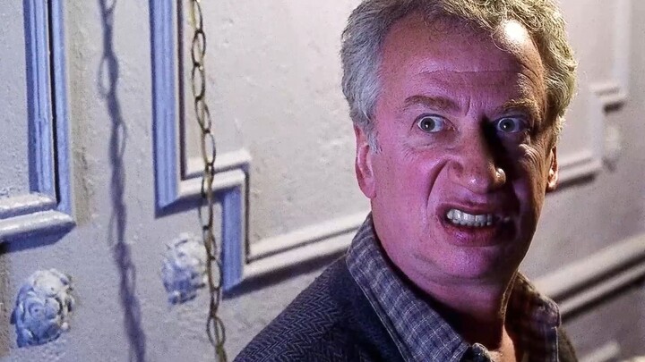 Meskipun pemilik rumah sangat keras, dia tetap cukup baik kepada Peter.