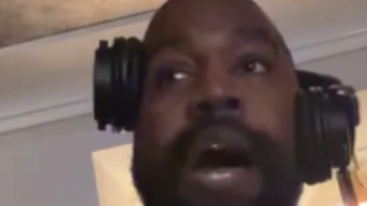 侃爷直播狂喷，自己女儿需要撕烂沙发才能见到自己！