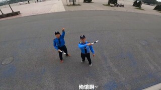 一个月几百块你玩什么命啊