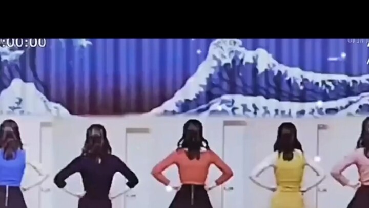 眼睛忙不过来啦