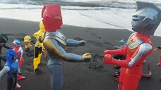 ULTRAMAN BAIK VS ULTRAMAN JAHAT