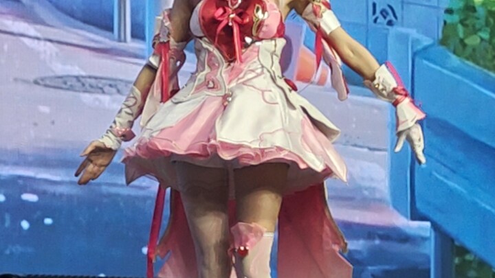 เต้นเปิดงานเทศกาลบ๊ะจ่างโปรตีนของซง