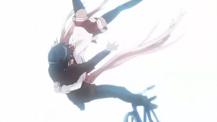 The girl dribbles the ball into the male protagonist at the beginning. This anime is such a good ben