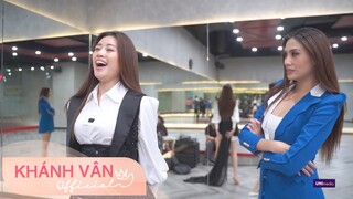 KHÁNH VÂN TẬP LUYỆN CÙNG VÕ HOÀNG YẾN CHUẨN BỊ CHO MISS UNIVERSE