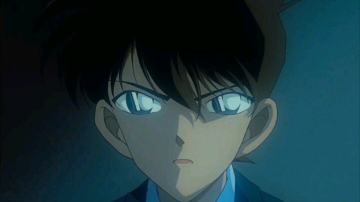 Kudo Shinichi paling tampan di seluruh serial, ternyata dalam pandangan kekasihnya semua tampak inda
