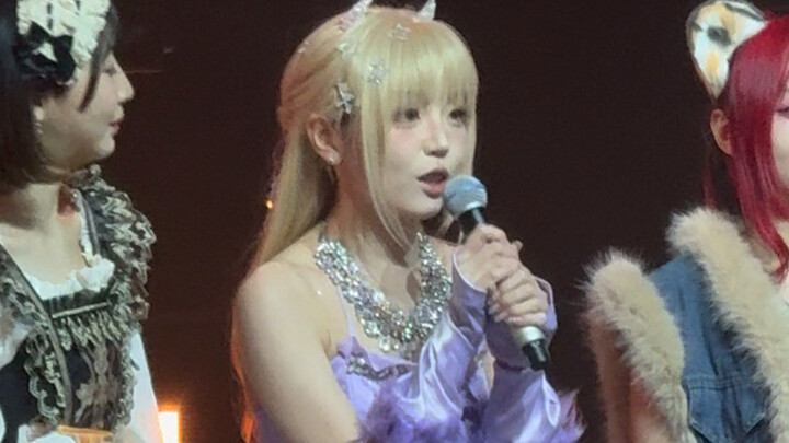 نعم! شين شياومينغ ابنتي نجمة سينمائية!