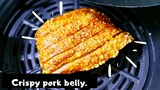 [How to make crispy roast pork belly.] หมูกรอบหม้อทอดไร้น้ำมัน 30 นาที กรอบมากก
