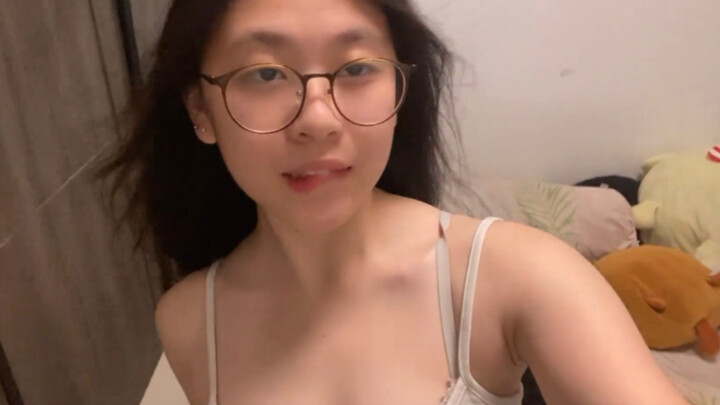 “As expected, people who wear glasses are the most chill!”