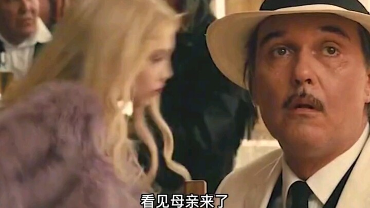 Công chúa rơi xuống trần gian nhưng bị mẹ đẩy vào vực sâu: Câu chuyện có thật được chuyển thể từ “Cô