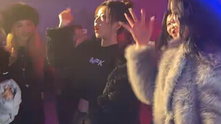 Emma朱奕萌｜上海SMFK 跳嗨了 就喜欢这种大方的女生 气氛组