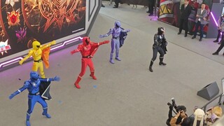 The King's Team dance at the Shanghai Soul Exhibition in Darongcheng