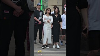 Beautiful girls walk along the street in Moscow #youtubeshorts #shorts #girls #fashion #beautiful