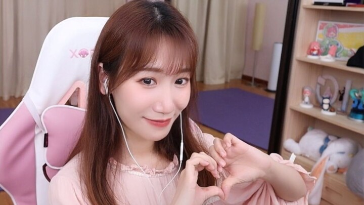 Hăm Sắc thật sự không thích mình đâu. Nếu lúc đó cô ấy thực sự thích mình thì có khi mình đã “chuyển