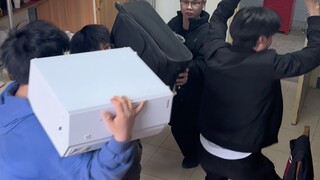 การเข้าบ้านมันควบคุมยาก!