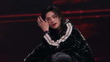 Imitation show/reaction of Hyunjin's teammates' solo stage