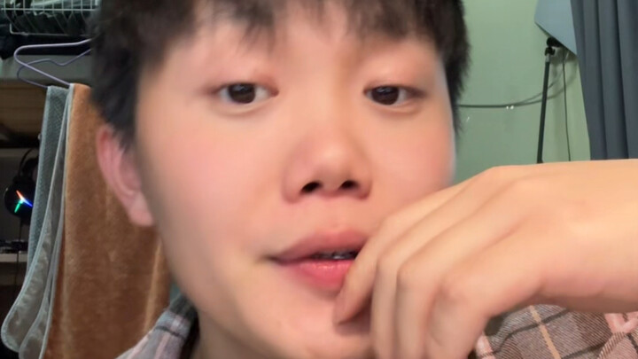 من قال إننا بحاجة لمشاهدة معركة هذين الاثنين؟