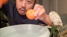 ASMR Eating Juicy Mandarin & Play With Butterfly Bush Flower In Water
