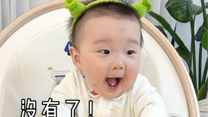 ต้าเป่ากินข้าวเองครั้งแรก ยอดไปเลย!