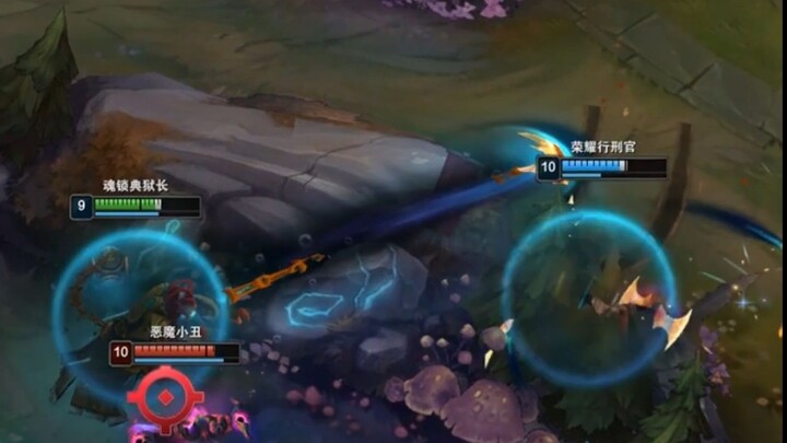 Kéo và bảo vệ là vẻ đẹp của Thresh